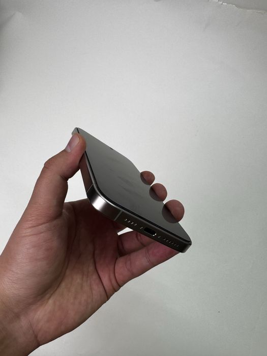 Iphone 15 pro max 512 esim