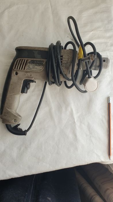 Дрель электрическая