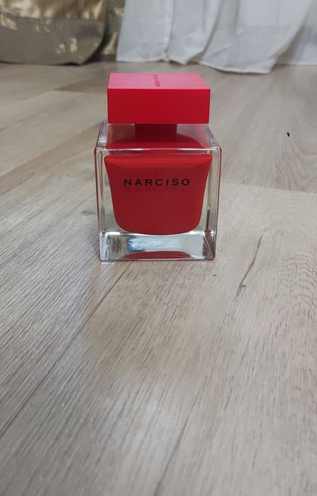 Продам парфюмы из коллекции