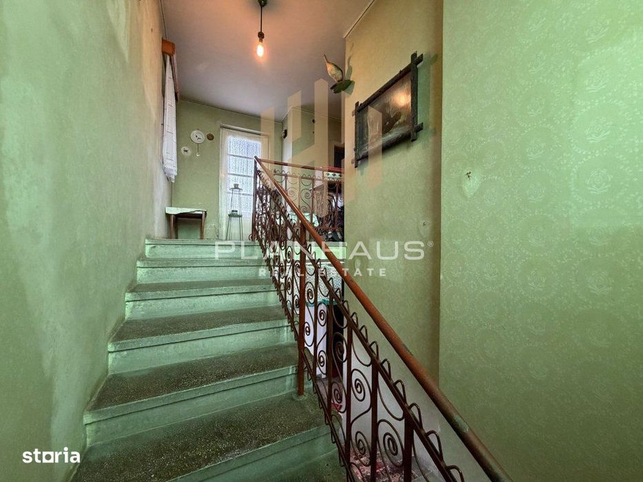 Casă de vânzare 145 mp utili, teren 650 mp, terasă  de 50 mp Centrul V