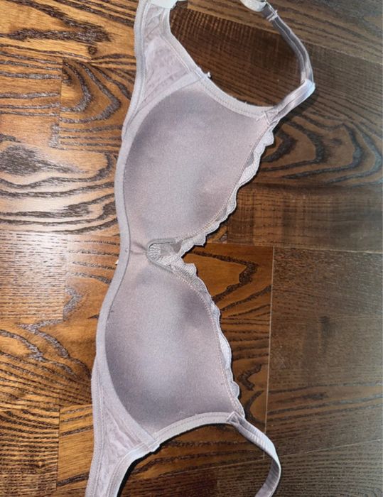 Sutien Intimissimi – mărime mică, elegant și super confortabil