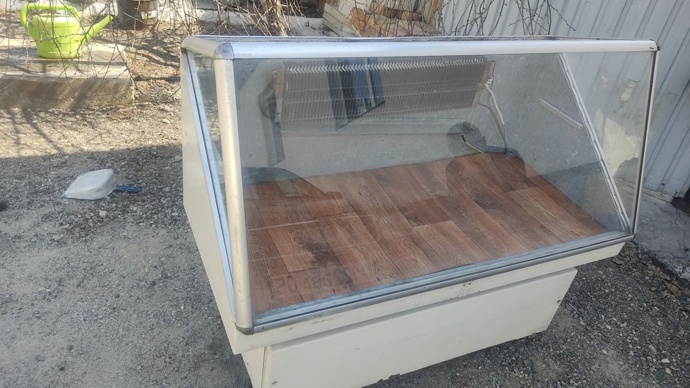 Продам холодильник