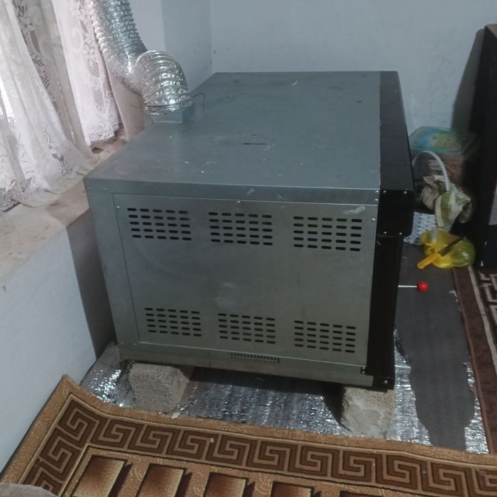 Ishlashi yaxshi diyarli kup ishlamagan real oladigan tel qilsin .