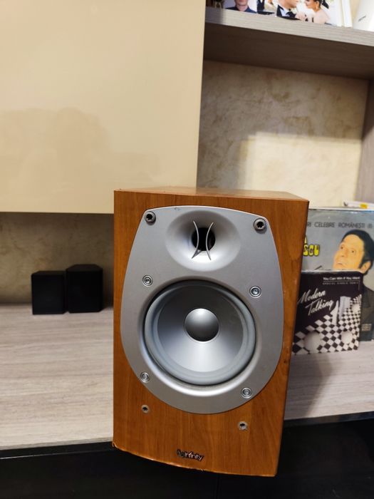 Boxa infinity beta 20