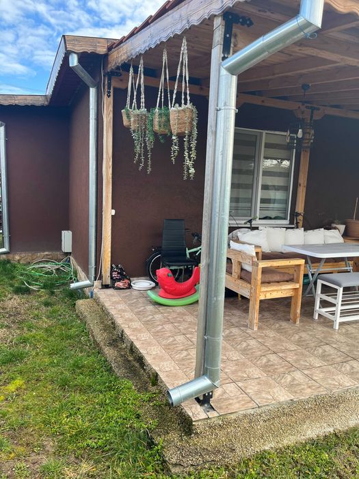 Продава се нова къща в близко до Казанлък село