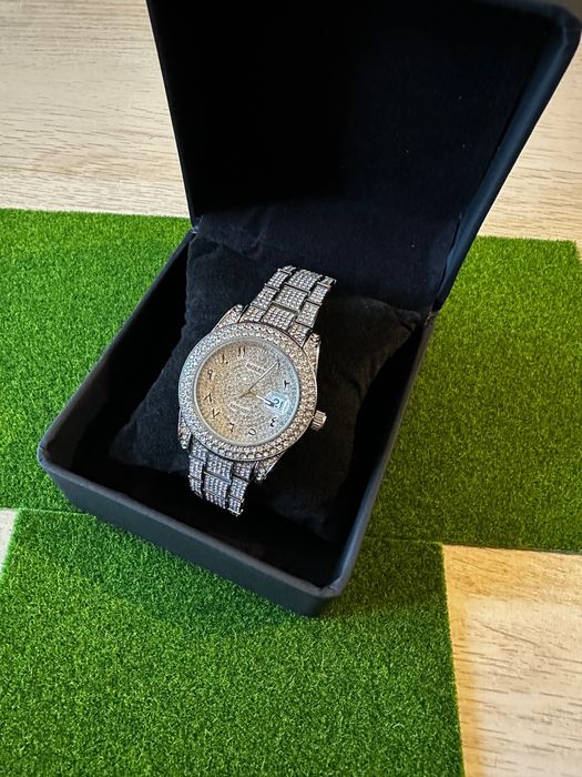 Автоматичен Rolex Datejust 40mm iced out