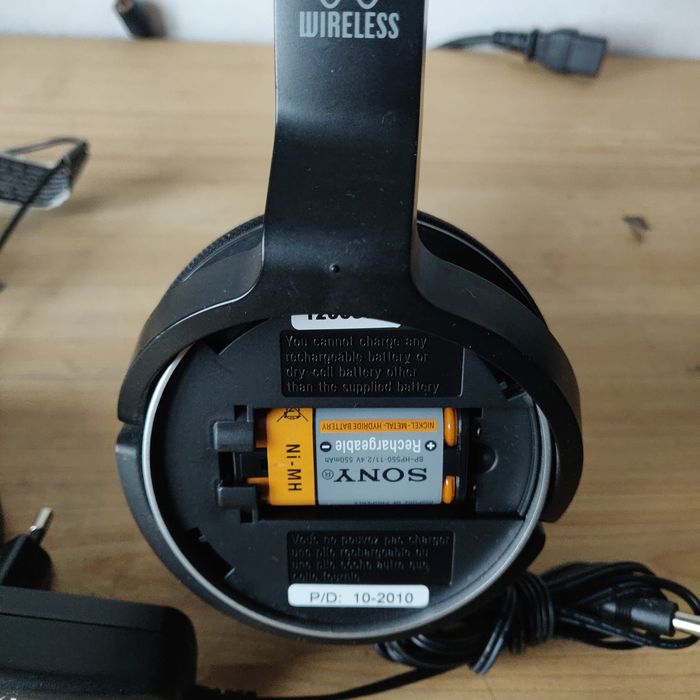 Casti audio Sony MDR-RF810R-wireless-