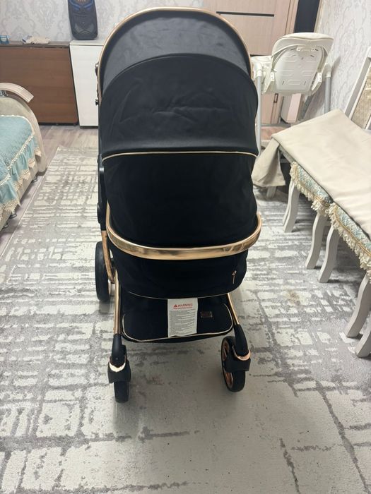 Продается коляска почти новая