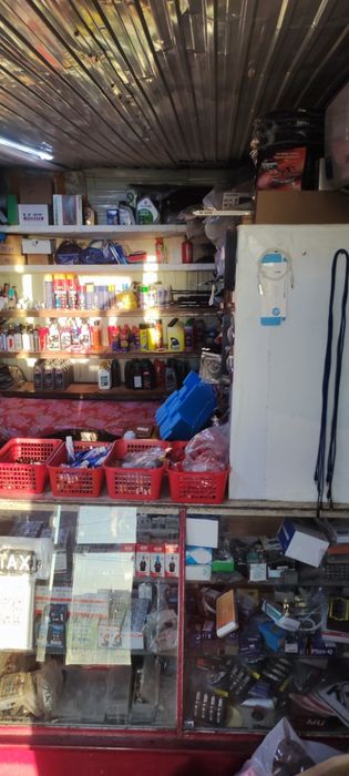 Запчасть магазин сатылады