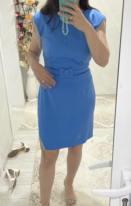 Елегантна рокля