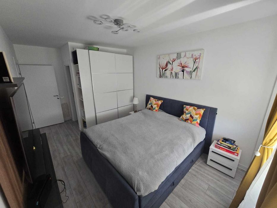 apartament 3 camere