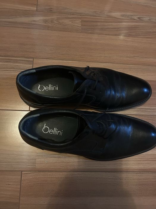 Vand pantofi barbatesti eleganti din piele