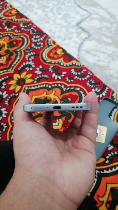Oppo 6a pro срочно каропка документ гарантия все есть .