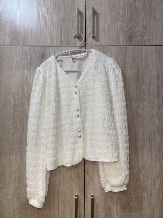 Женская кофточка