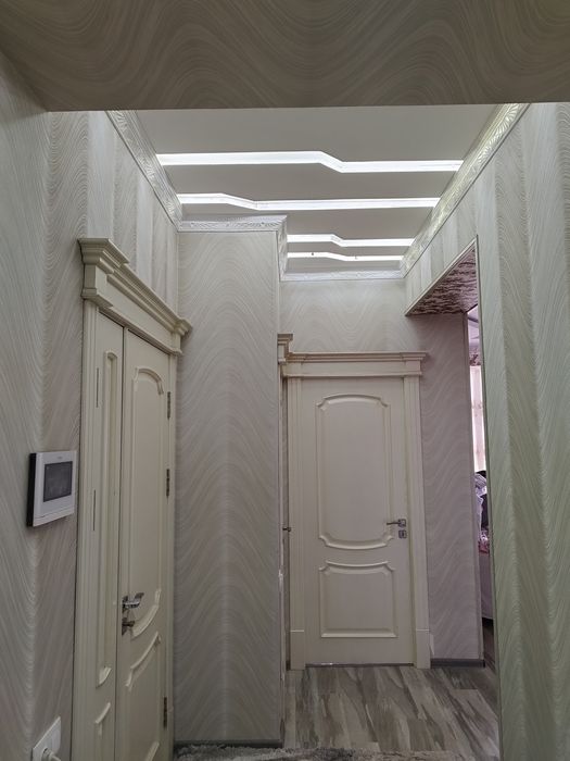 Буюк Ипак йули метро, Максим горький, дагестанская