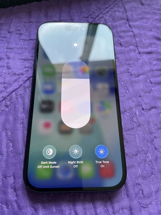 iPhone 16 128 GB activat pe 28 iunie, 60 cicluri 100% bateria