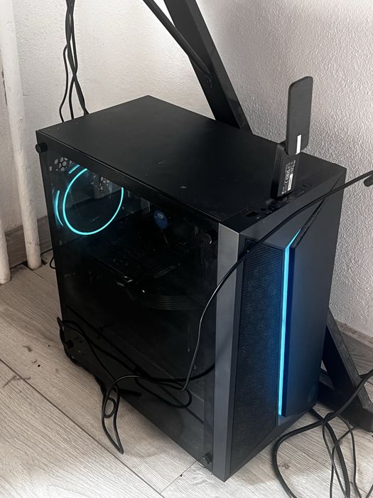 PC Gaming + Monitor ASUS 165Hz + Tastatură Mecanică – i5-10400F / GTX 1660 Super / 16GB RAM / SSD 1TB