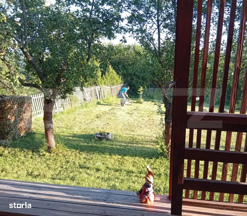 Teren + cabana pe piloi, 661 mp, zona Almasu Sec