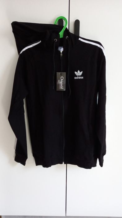 Спортивные костюмы