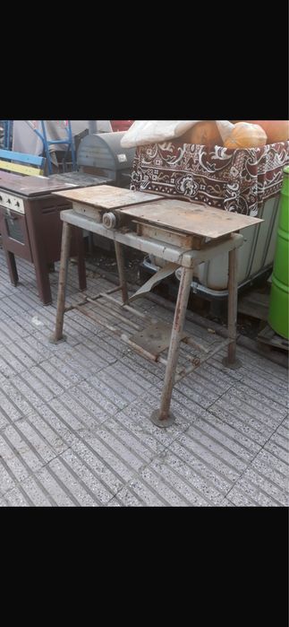 Masa circular cu ax si fulie pret.520 lei.