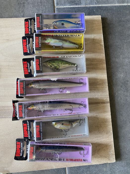 Продават се воблери