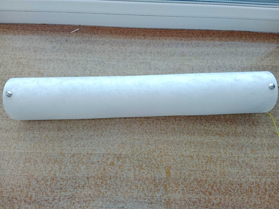 Продаю светильники