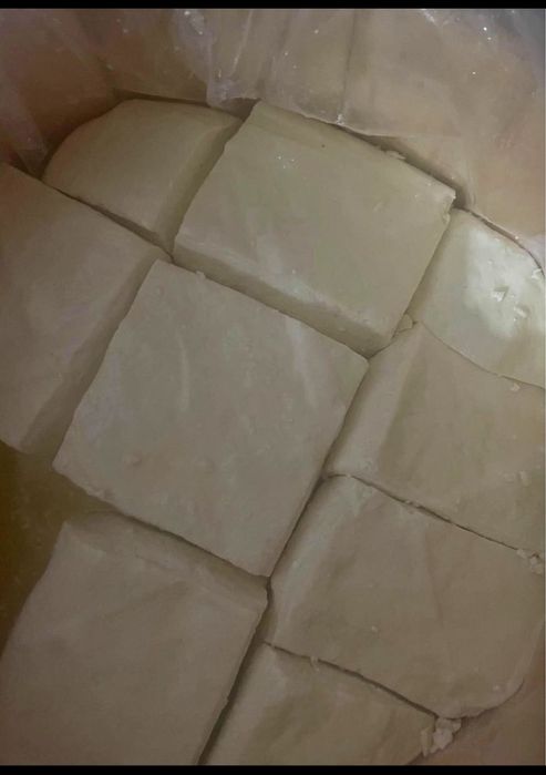 Telemea maturata veche si proaspata vaca