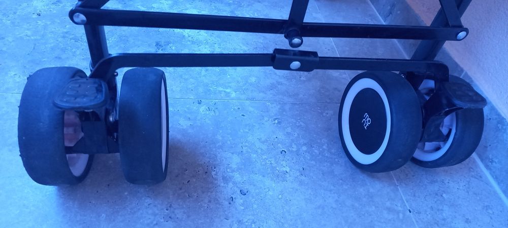 Лятна количка за момиче Мони Джери