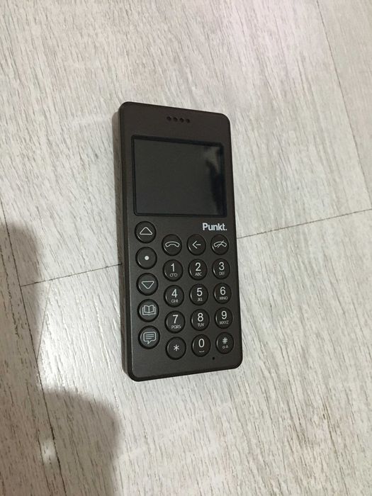 Punkt MP01  2.0" Inch Mobile Phone 2G GSM