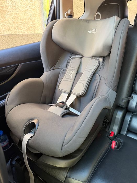 Britax Römer TRIFIX² i-SIZE