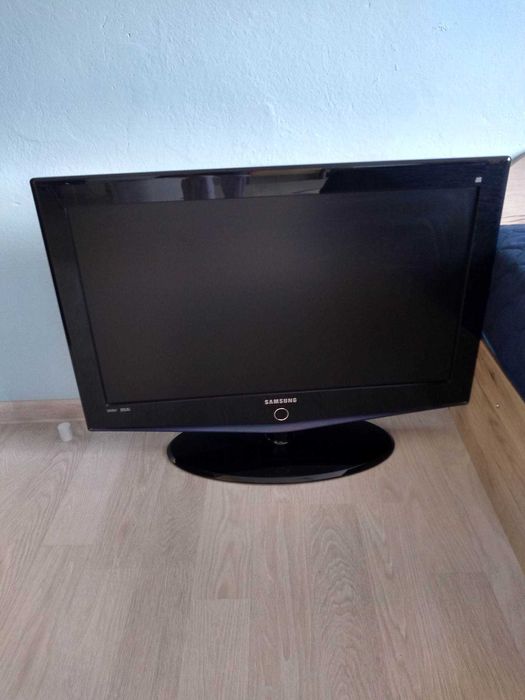 Телевизор Samsung
