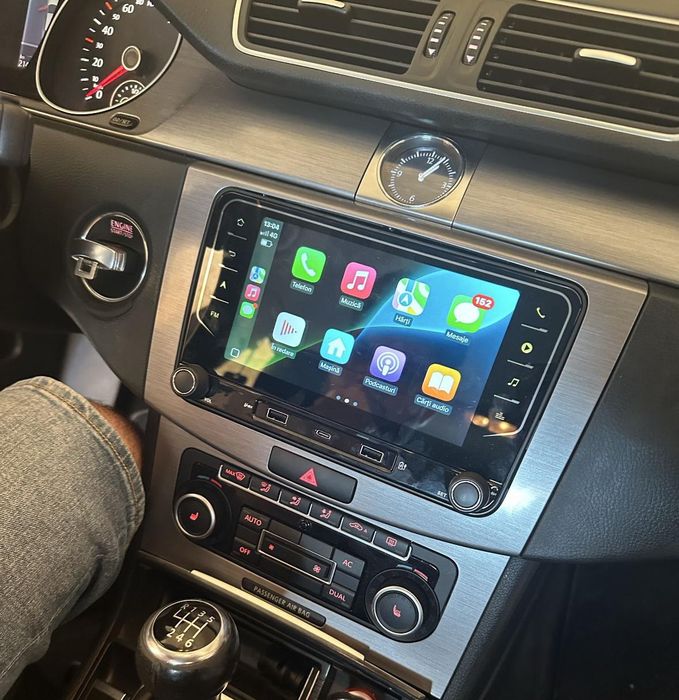 Vindem si montam navigatii auto dedicate, Carplay