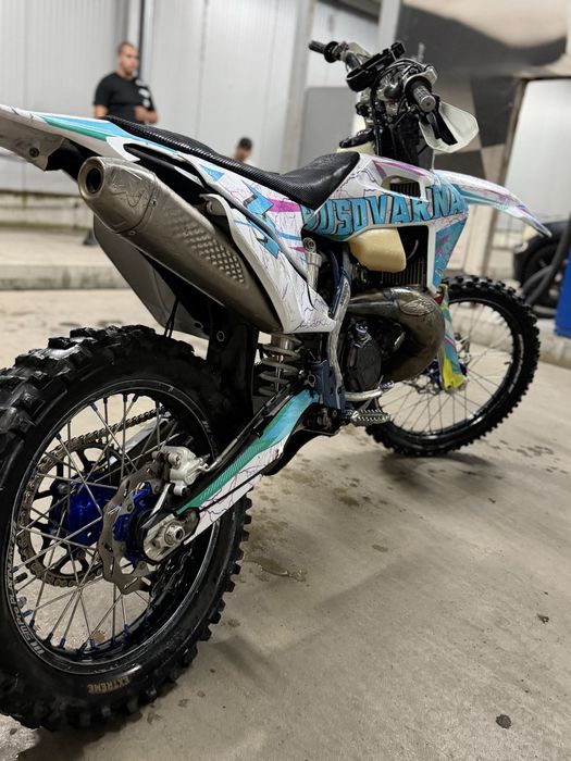 Ендуро Мотор Husqvarna te300