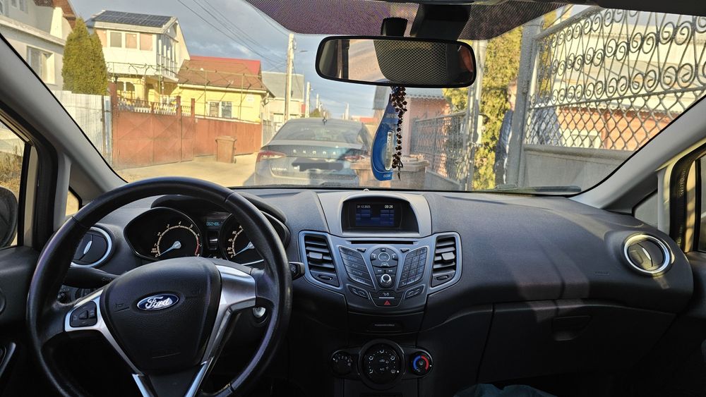 Ford fiesta mk 7 2016 km 60.000