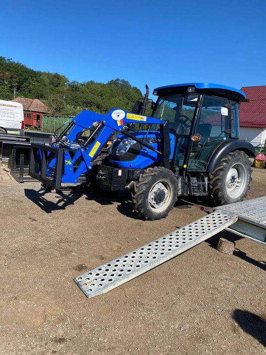 Încărcător frontal VARRO II pentru tractor