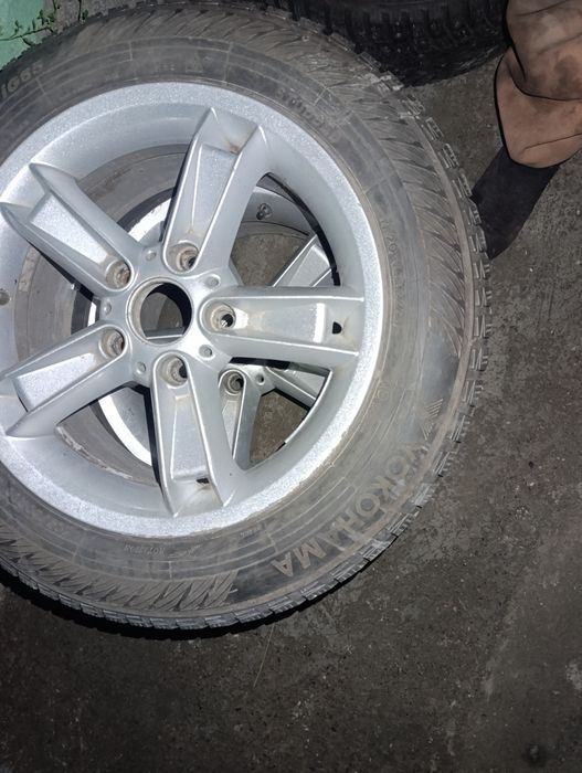 Продам диски с резиной