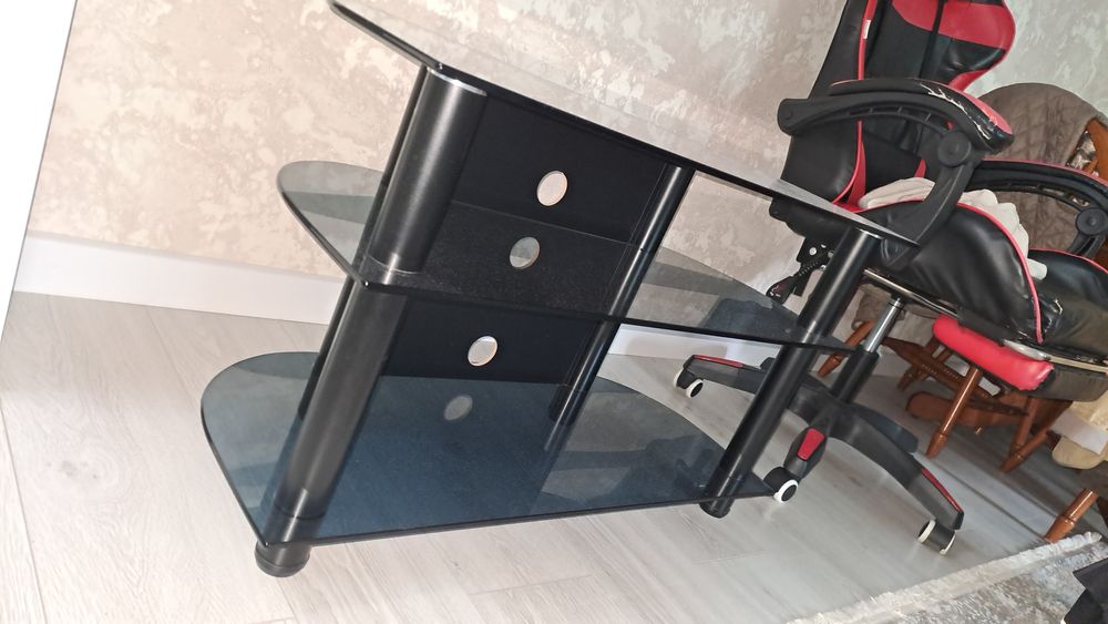 Подставка под телевизор