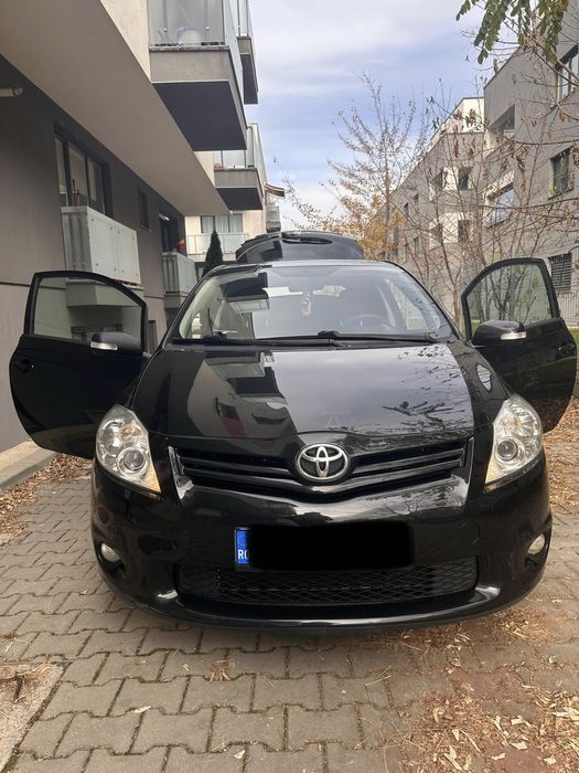 Toyota Auris 2011, motor 2.0D-4D, diesel, hatchback