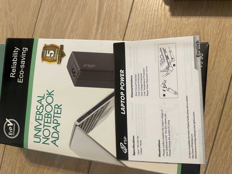 Adaptor universal laptop 90W, compatibil HP/ASUS/Acer/Toshiba