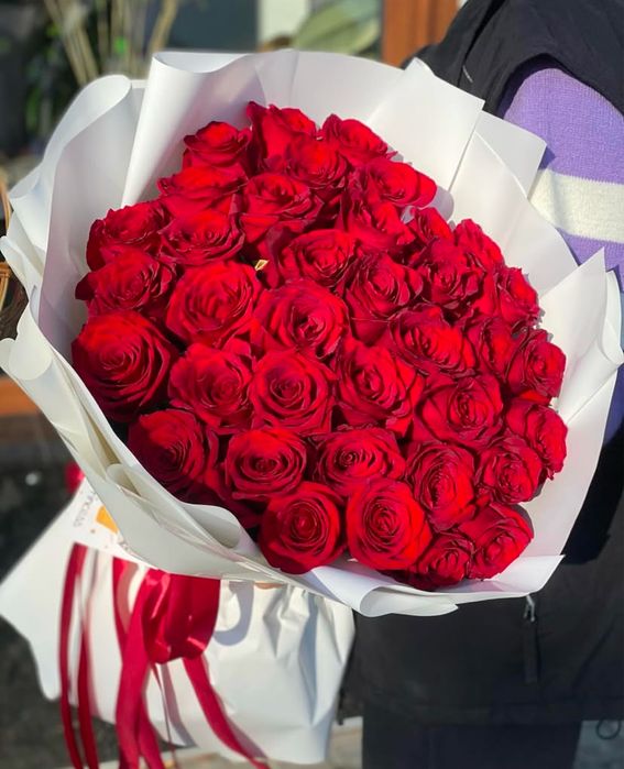 Пионы, Розы, Тюльпаны цветы букеты