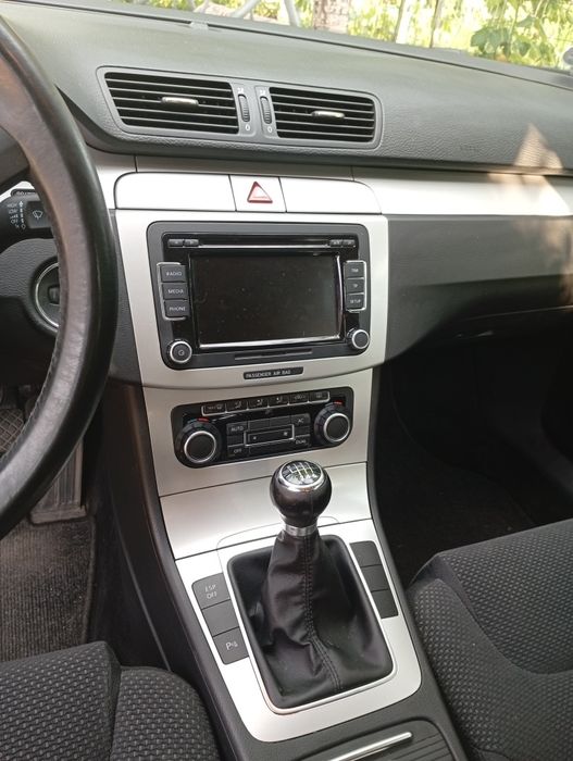 Vând Vw passat b6 1.4. An 2010