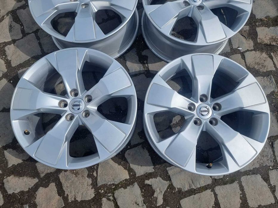 Jante R18 5x108 ORIG. VOLVO XC40,XC60,XC90,V50,V40,S60,S40,V60;FORD