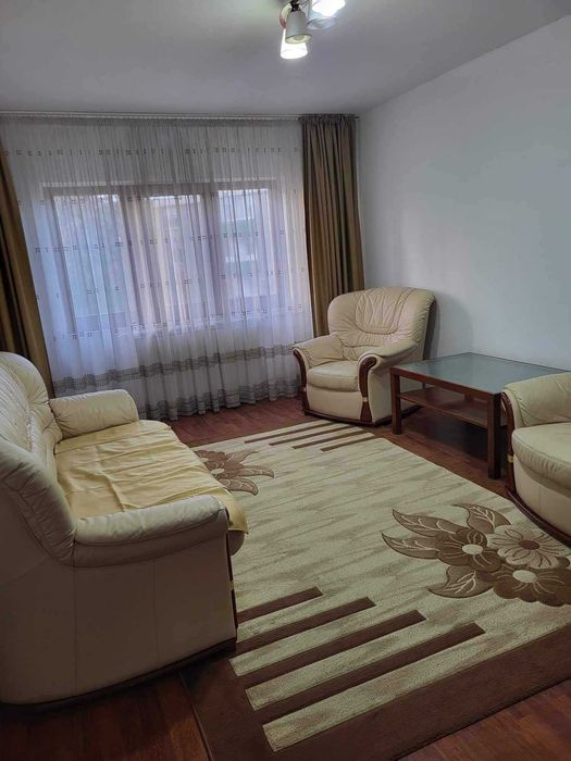 Apartament 3 camere de închiriat – Oradea, zona Decebal