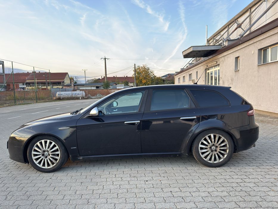 Alfa Romeo 159 2005 diesel, 3.007 € — imagine 3