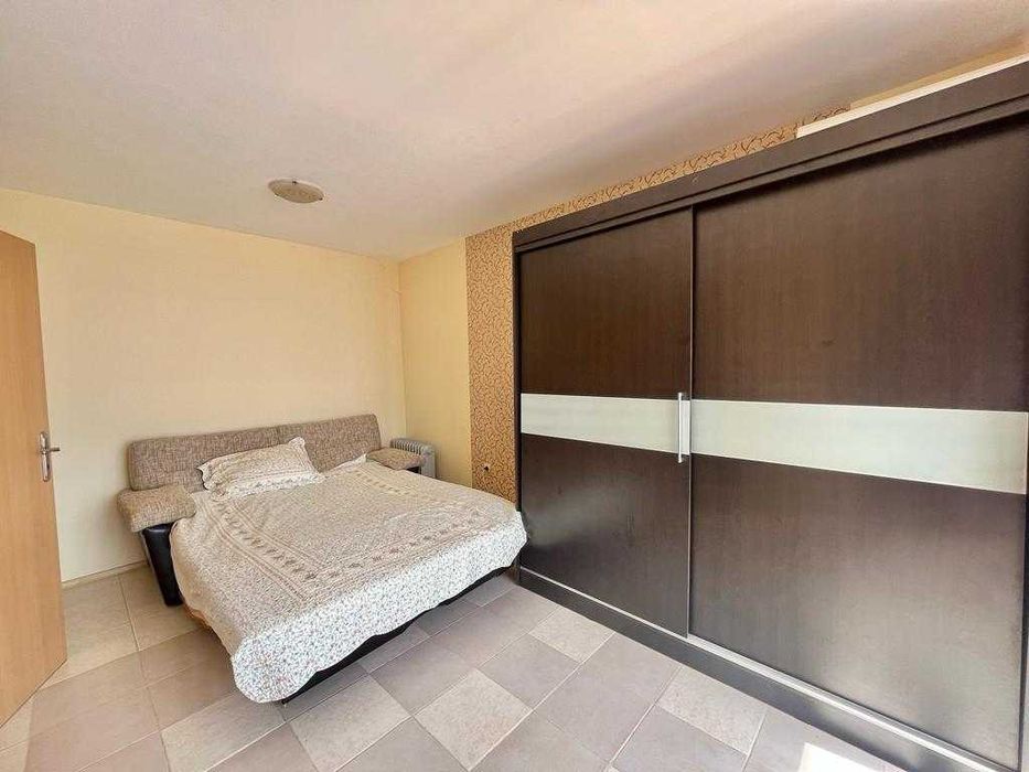 Предлагаме голям двустаен апартамент в Слънчев Бряг с морска гледка!