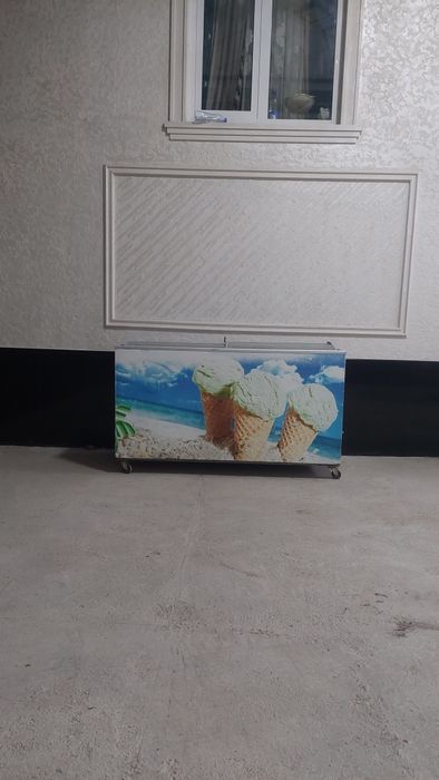 Витрини стояши угур Турецкий сотилади