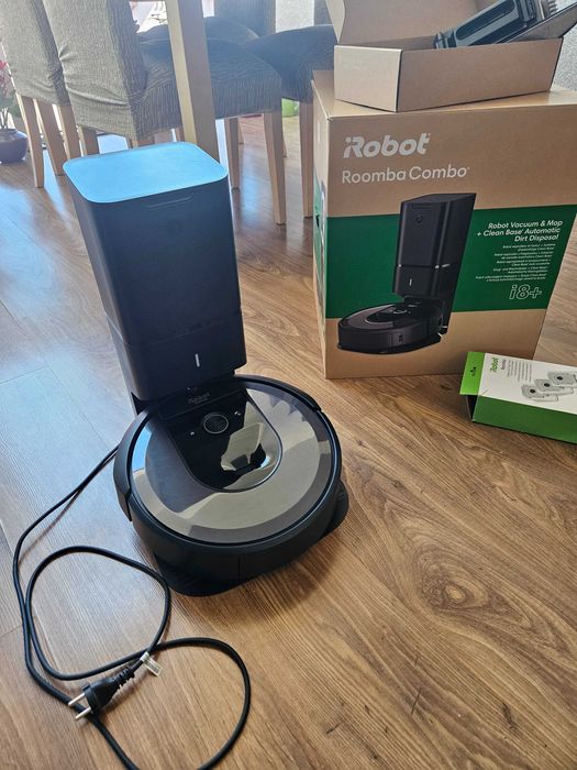 Robot aspirator + mop iRobot Roomba Combo i8+ cu stație auto-golire