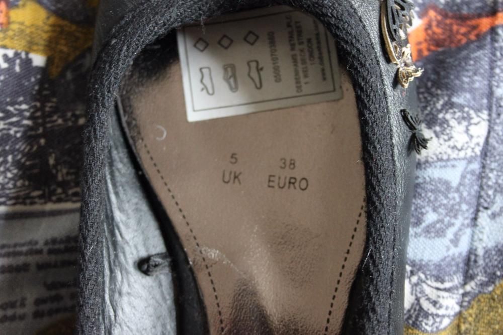 пантофки redherring с пеперуди