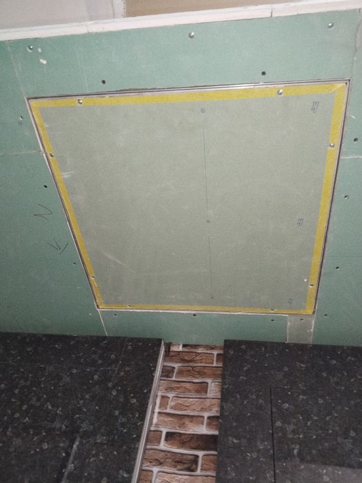 Паталочный люк( алюминиевый) 300000 сум от производителя