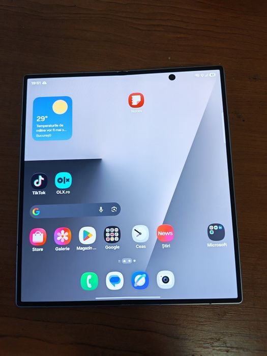 Samsung Fold 7 impecabil 256 gb silver
